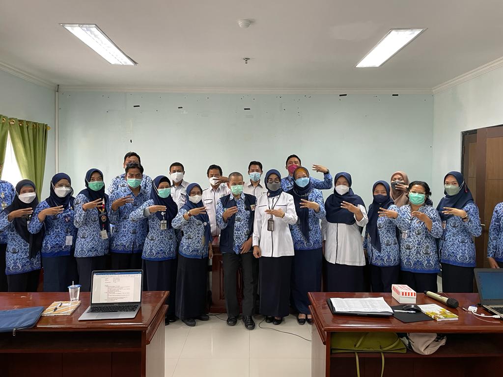 Pertemuan OJT (On the Job Training) Kegiatan Survei Penilaian Penularan (Transmission Assessment Survey/TAS) 1 Filariasis di Kabupaten Demak Tahun 2022